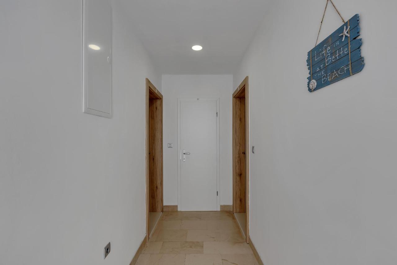 Apartments Rose Baška Voda Exterior foto